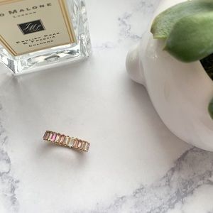 BaubleBar - Thin Alidia Ring Size 7